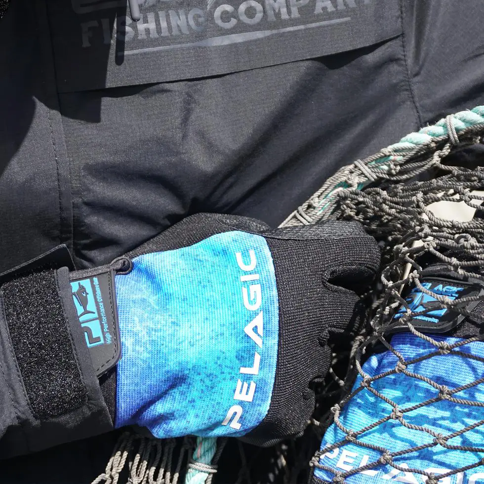 Pelagic End Game Pro Glove – Blue – Sea Fishing Tackle Webshop